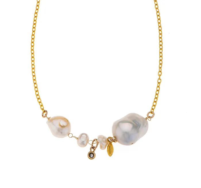 Necklaces Nava Zahavi Nava Zahavi Yellow Gold Baroque Pearls Diamond element of Gold filled Chain Necklaces Nava Zahavi Nava Zahavi Yellow Gold Baroque Pearls Diamond element of Gold filled Chain