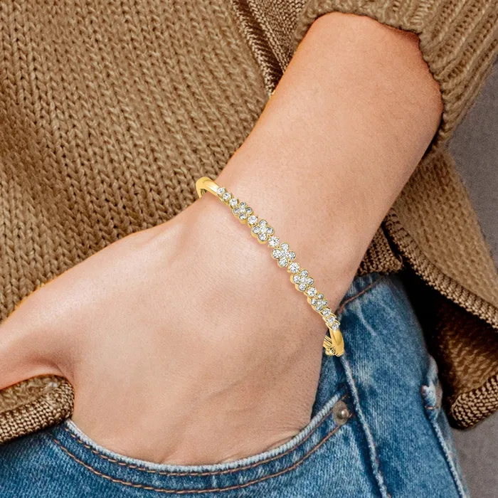 Goldia Bracelets 14k Yellow Gold Lab Grown Diamond VSSI FGH Bangle Bracelet