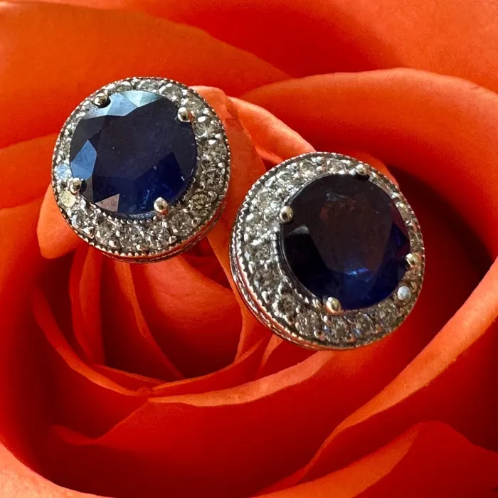 ONeills Estate Jewelry Earrings 14 Karat White Gold Sapphire Diamond Stud Earrings 21000543 ONeills Estate Jewelry Earrings 14 Karat White Gold Sapphire Diamond Stud Earrings 21000543