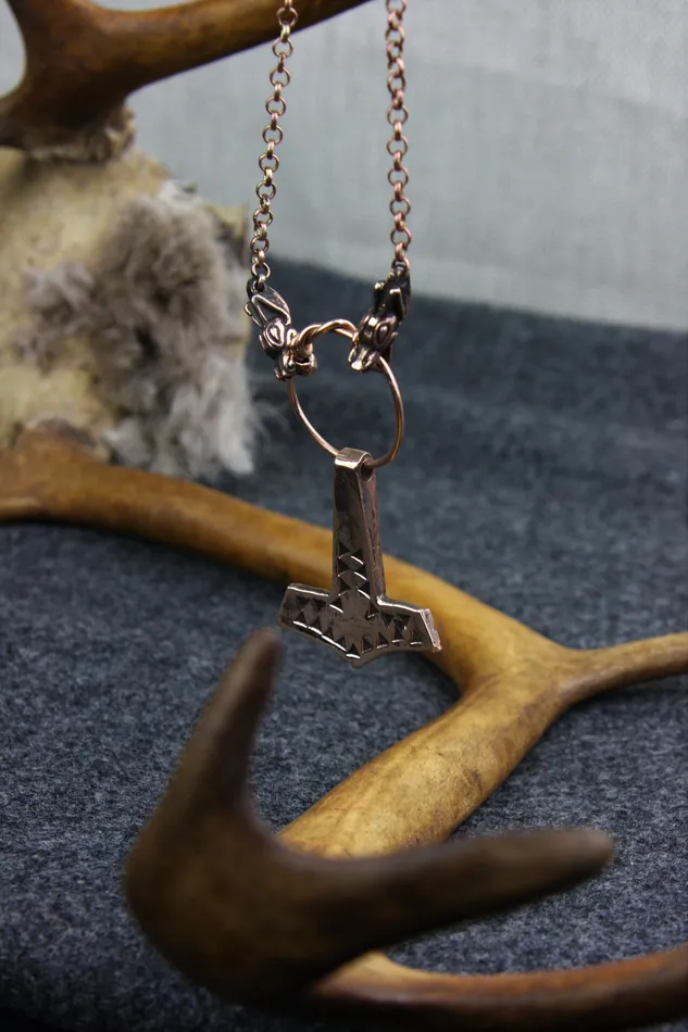 Rings Valhallas silver Stamped Bronze Thors Hammer on Dragon Ring Chain