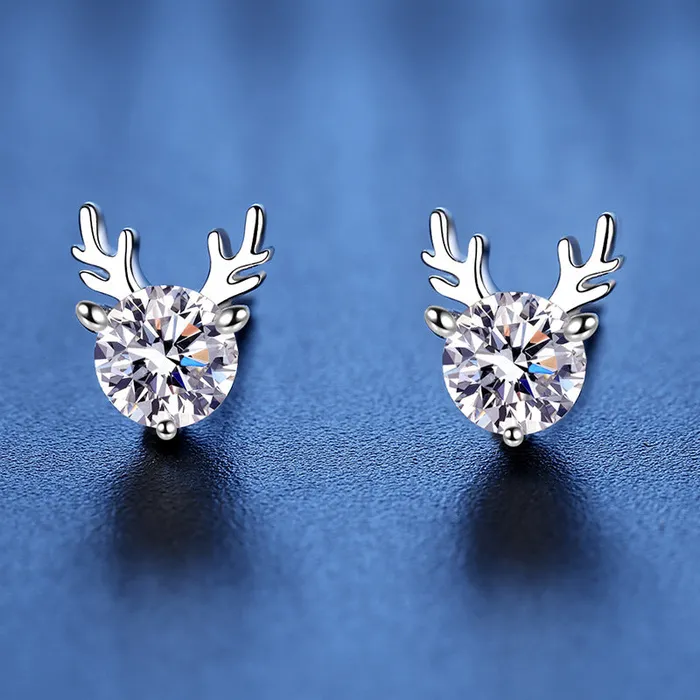 Trendolla Jewelry Earrings One Deer for You Moissanite Stud Earrings