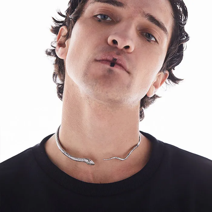 Blackheadshop Empty TownSnake Neck Ring Rings