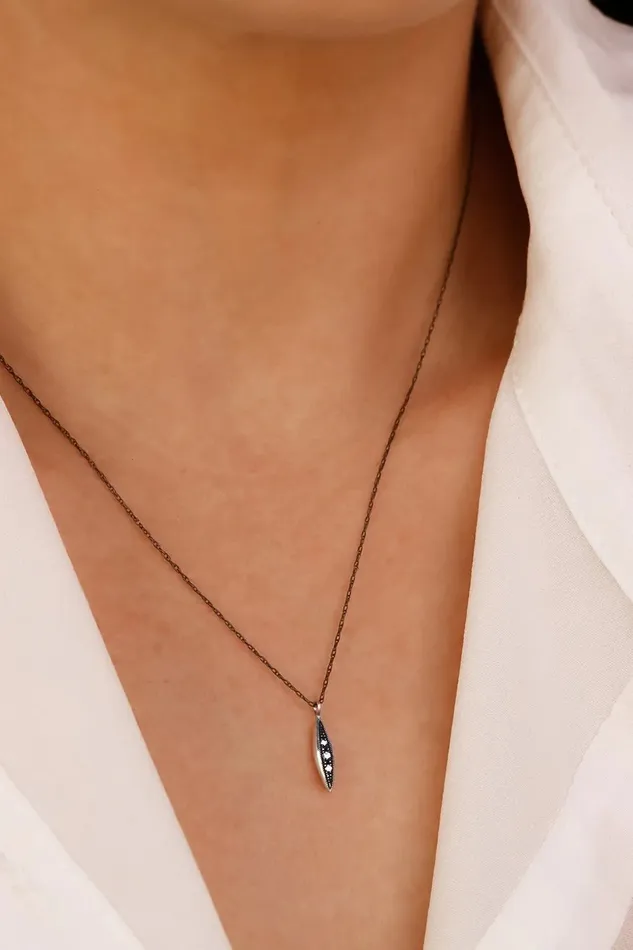 Oxidized Sterling Silver Modern Triple Diamond Peak Necklace Lacee Alexandra Jewelry Necklaces